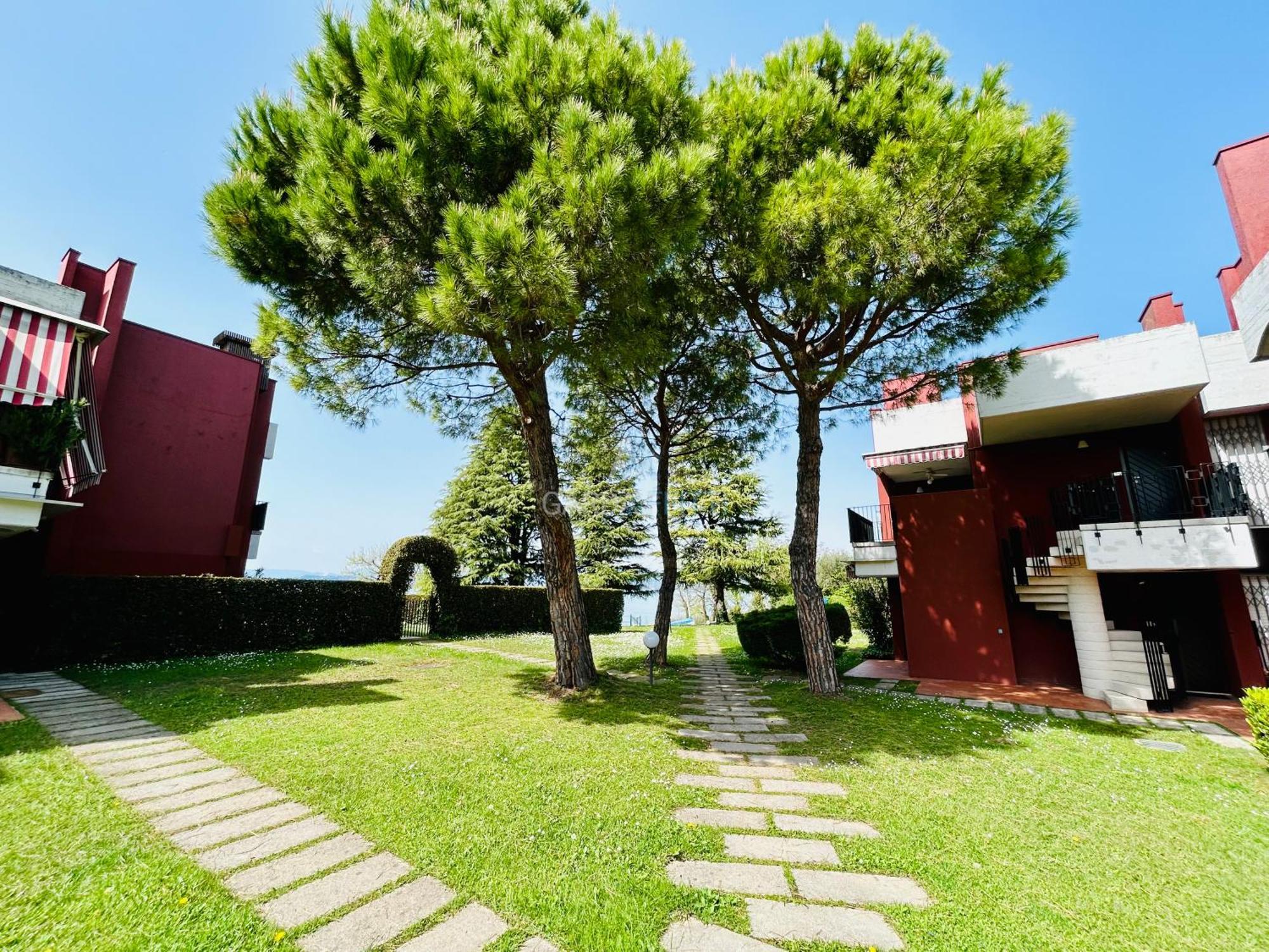 Appartamento Poseidone Rif Sirmione Esterno foto