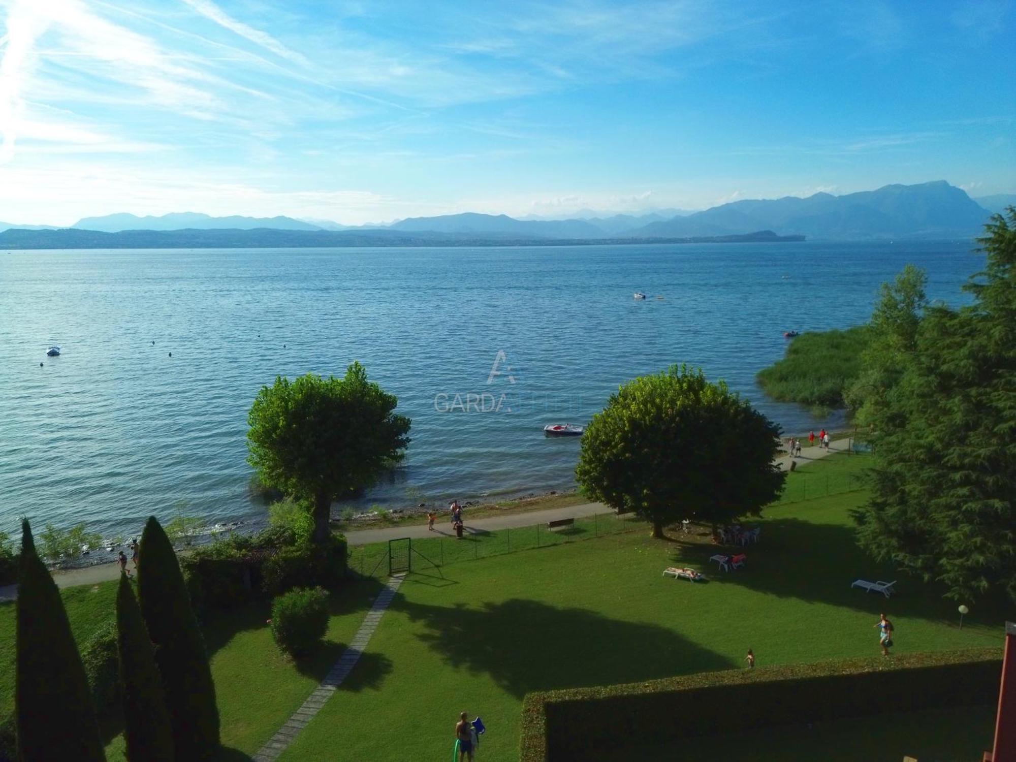 Appartamento Poseidone Rif Sirmione Esterno foto