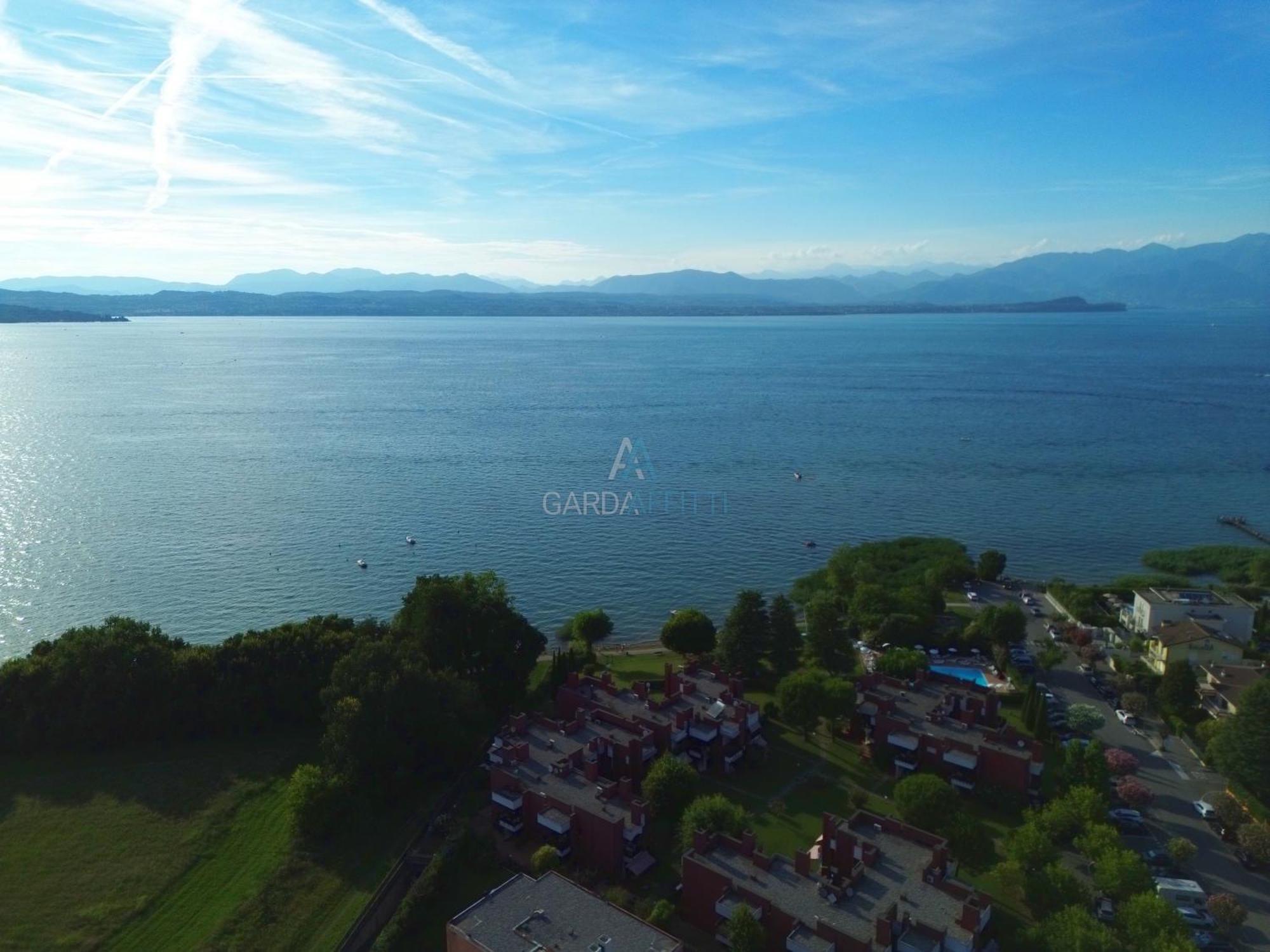 Appartamento Poseidone Rif Sirmione Esterno foto